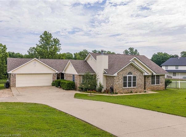 1133 E highway 45, Fort Smith, AR 72916