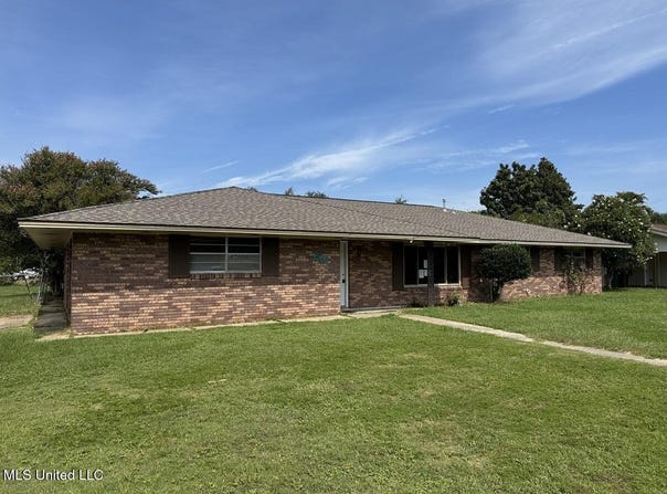 201 Saint Augustine Drive, Long Beach, MS 39560