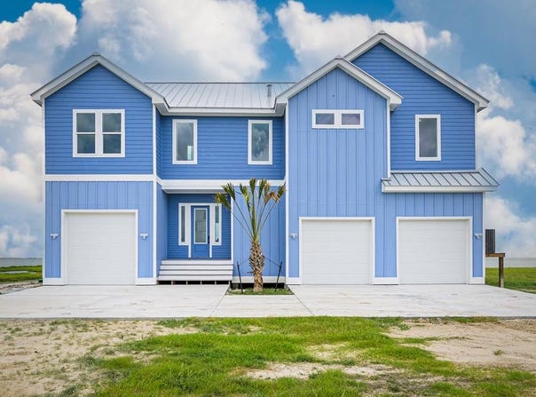 1621 Cape Velero Dr, ROCKPORT, TX 78382