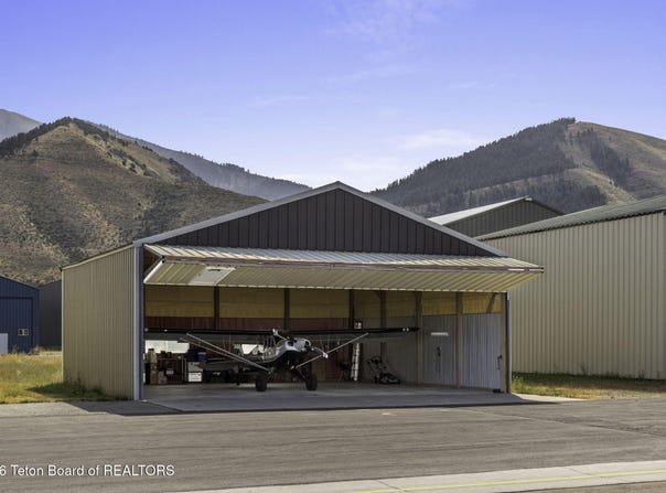 31 AIRPORT Road, Afton, WY 83110
