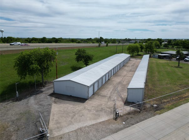 208 Moore Lane, Lavon, TX 75166