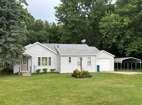 15648 Norrish Road, Morrison, IL 61270