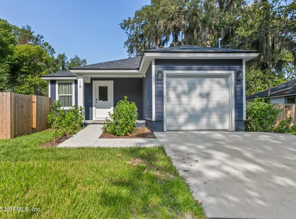16 SIDNEY Street, St. Augustine, FL 32084