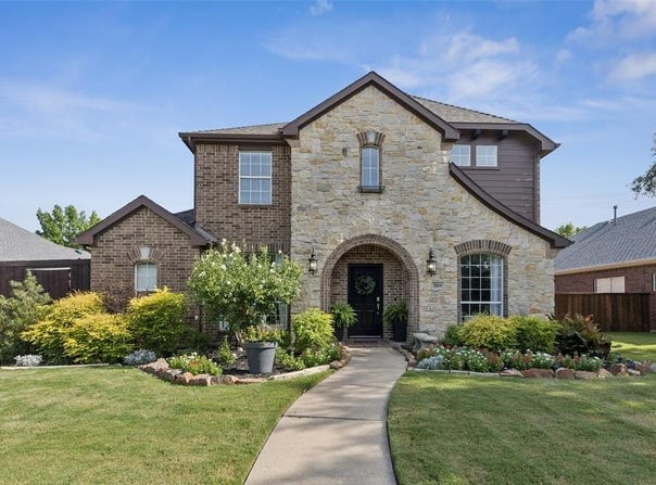 2205 Barret Drive, Frisco, TX 75033