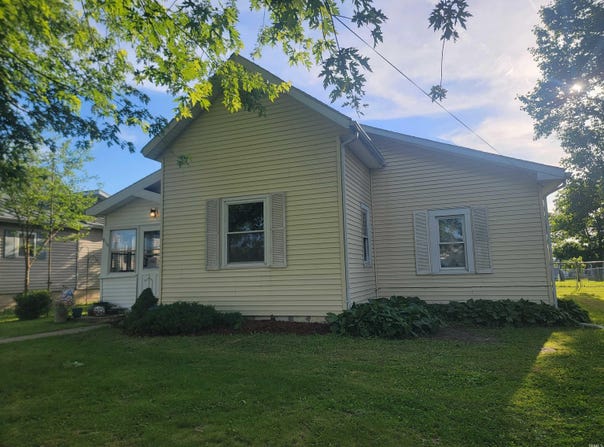 816 N Hickory, Dunkirk, IN 47336