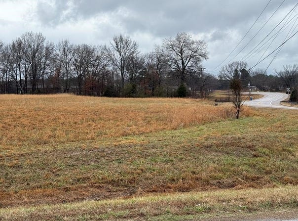 Hwy. 77/Browning Drive, PARIS, TN 38242