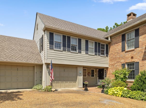 100 Scenic Highway, Lookout Mountain, TN 37350