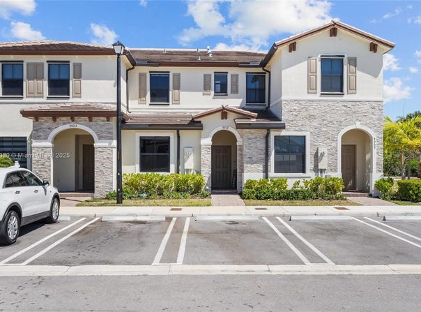 9917 SW 228th Ter, Miami, FL 33190
