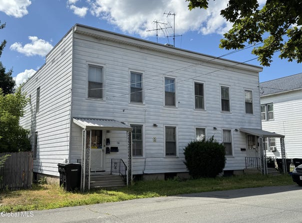 18-20 Marvin Ave, Troy, NY 12180