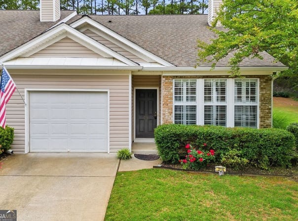 216 Riverstone Place, Canton, GA 30114