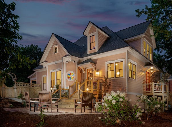 210 E Trinity Avenue, Durham, NC 27701