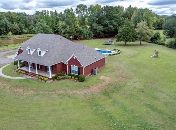 3309 E Highway 96, Lavaca, AR 72941