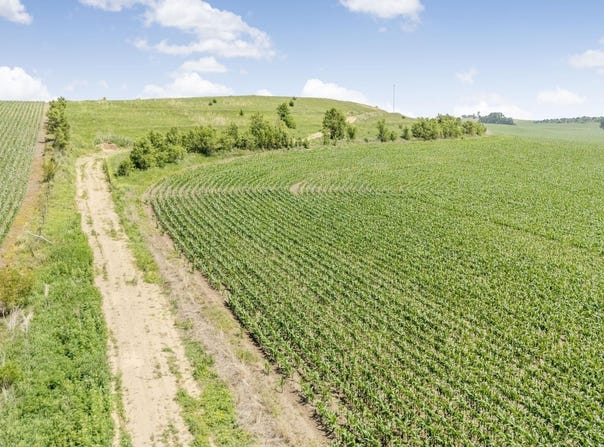 470th Ave, Beresford, SD 57004