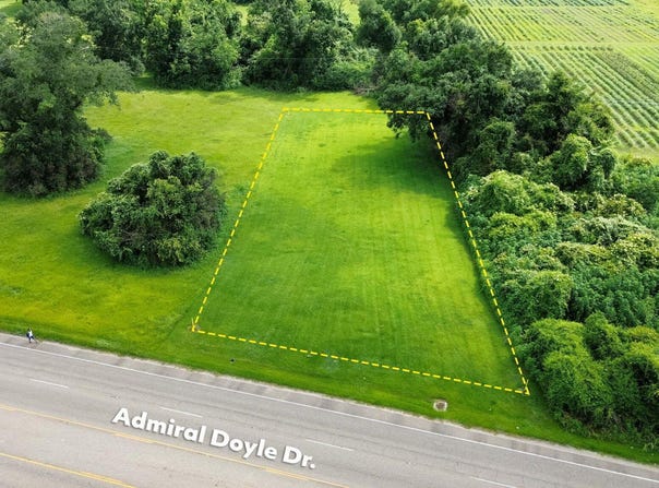 000 W Admiral Doyle Drive, New Iberia, LA 70560