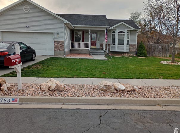 789 COUNTRY CLUB, Stansbury Park, UT 84074