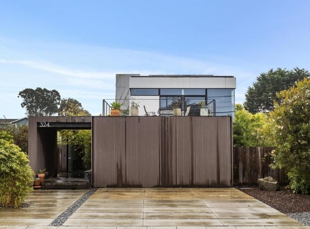 324 Kelly AVE, HALF MOON BAY, CA 94019