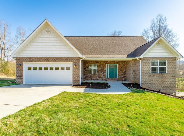 240 Spring Cove Lane, Spring City, TN 37381