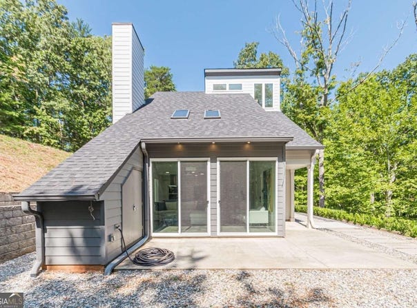 85 Lila, Dahlonega, GA 30533