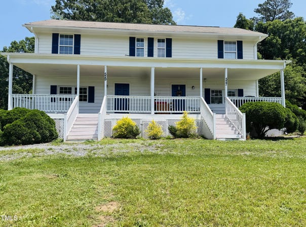 527 Forrest St Street, Hillsborough, NC 27278