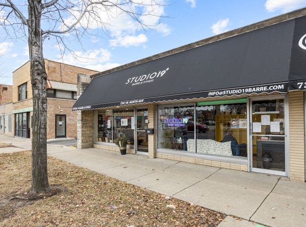 7361 North Avenue, River Forest, IL 60305