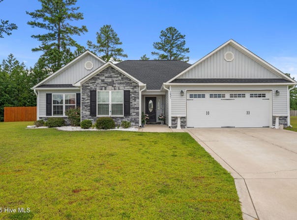 1021 Spot Circle, New Bern, NC 28562