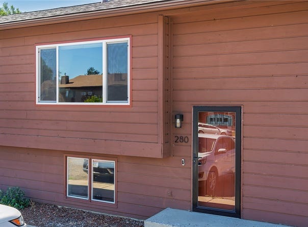 280 Westchester Square S, Billings, MT 59105