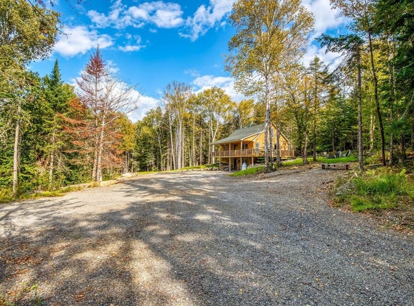 11 Red Fox Lane, Dallas Plt, ME 04970