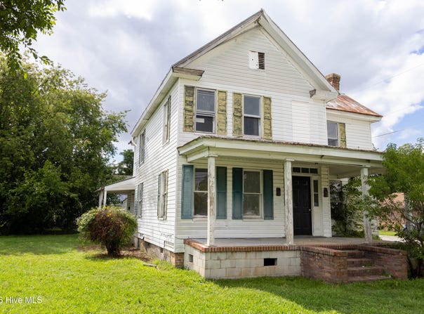 313 N Oakum Street, Edenton, NC 27932