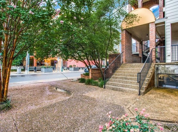 501 W 26th ST, Austin, TX 78705