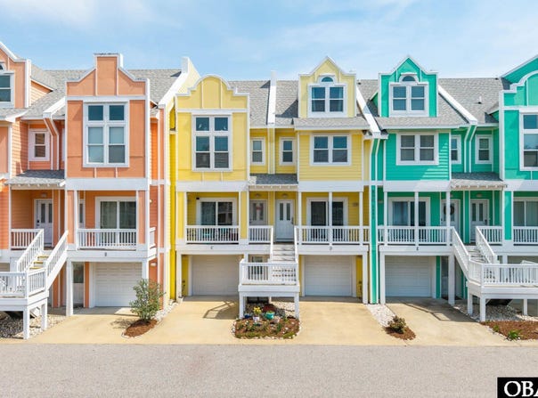 1111 Cambridge Road, Kill Devil Hills, NC 27948