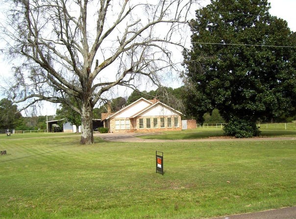 1249 9th St, ASHDOWN, AR 71822