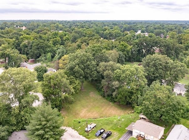 3300 Sherman Street, Alton, IL 62002