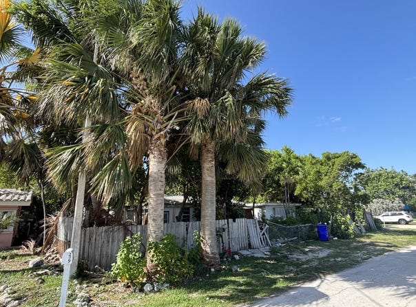 2433 Linda Avenue, Key West, FL 33040