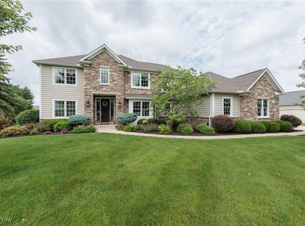 4232 Maidstone Lane, Medina, OH 44256