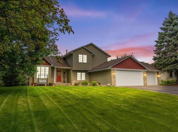 1279 146th Lane NW, Andover, MN 55304