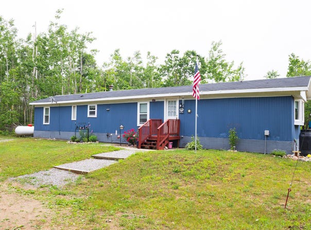 1296 Polar Trail, Gaylord, MI 49735
