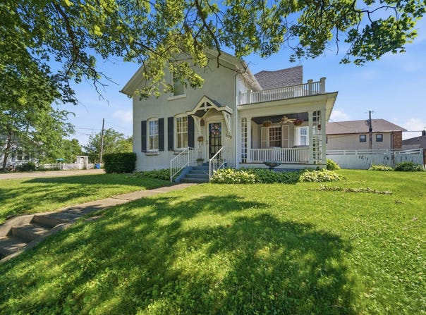 305 N Monroe Street, Williamsport, IN 47993