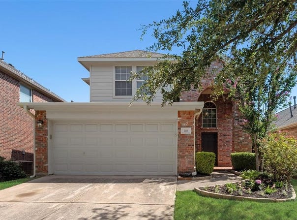 310 Conroe Circle, Lantana, TX 76226
