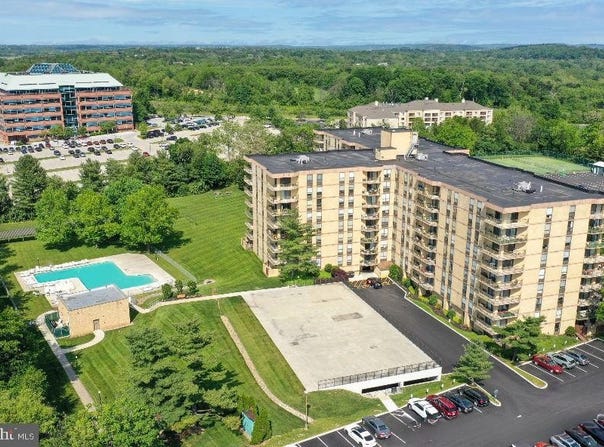 666 W GERMANTOWN PIKE, PLYMOUTH MEETING, PA 19462