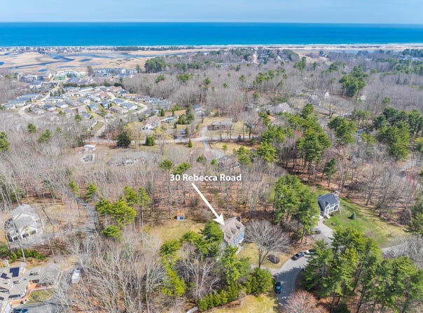 30 Rebecca Road, Ogunquit, ME 03907