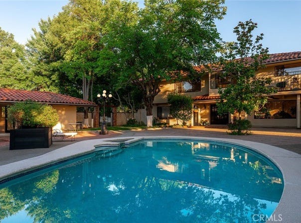 5521 Churn Creek Road, Redding, CA 96002