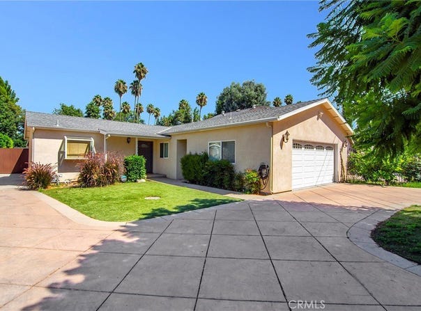 22839 Dolorosa Street, Woodland Hills, CA 91367
