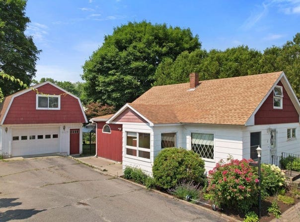17 Pendleton Street, Brewer, ME 04412