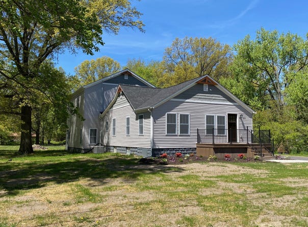 530 S 23rd Street, Porter, IN 46304