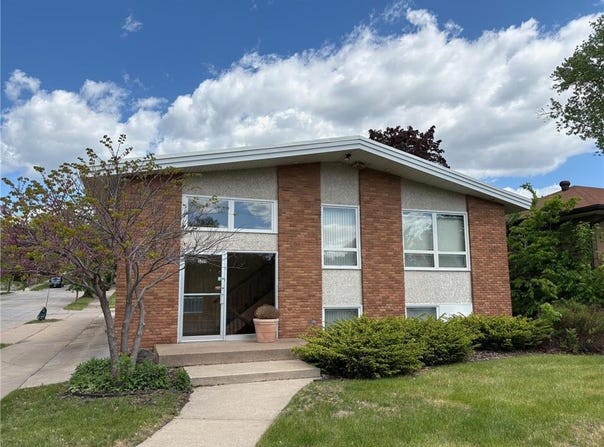 3359 Central Avenue NE, Minneapolis, MN 55418