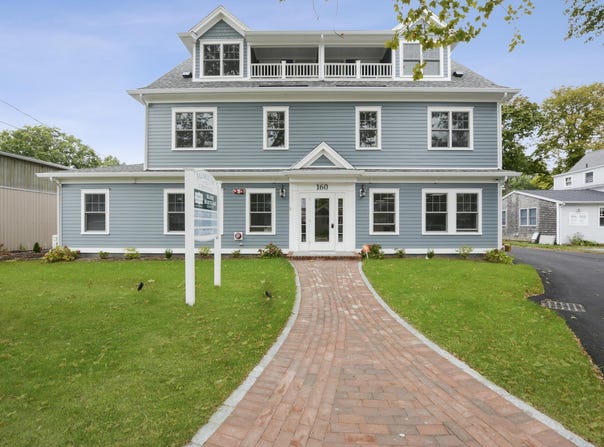 Falmouth, MA 02540