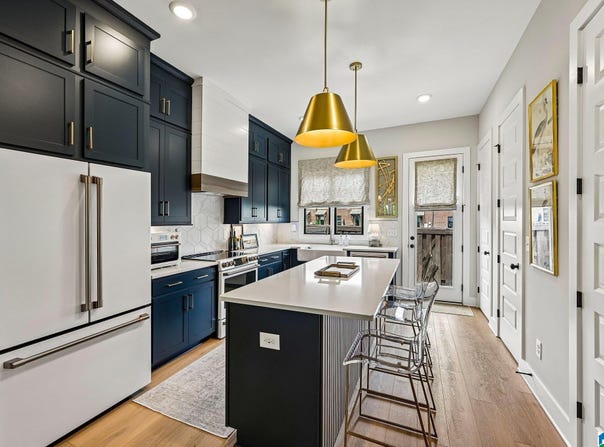 1199 WINDSOR SQUARE, BIRMINGHAM, AL 35242