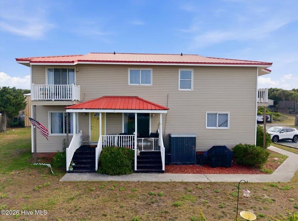 133 SE 48th Street, Oak Island, NC 28465