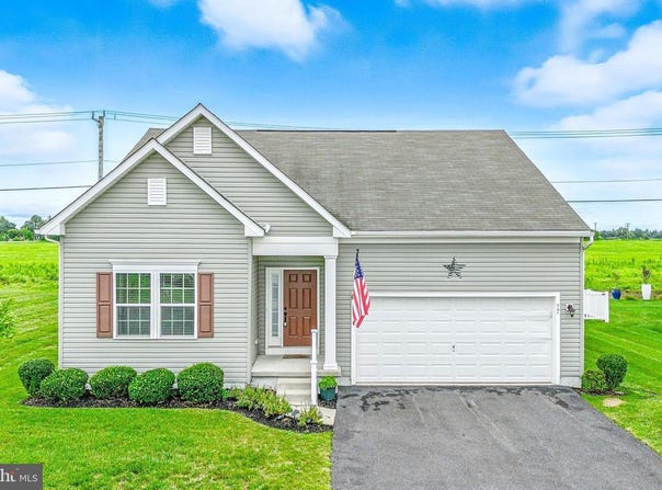 77 CLIMBING VINE AVE, SMYRNA, DE 19977