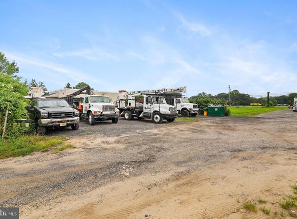 151 ROUTE 168 S, BLACKWOOD, NJ 08012